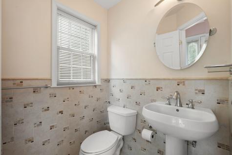13 Humphrey Avenue Bayonne NJ 07002