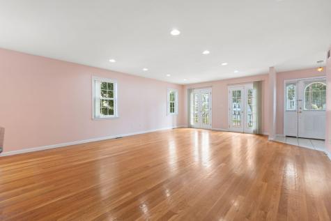 13 Humphrey Avenue Bayonne NJ 07002