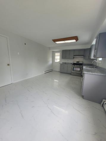 360 New York Avenue Lyndhurst NJ 07071