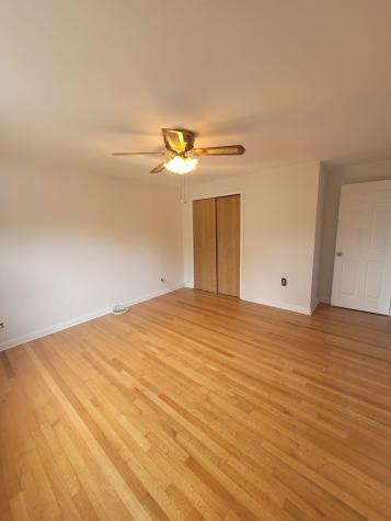 360 New York Avenue Lyndhurst NJ 07071