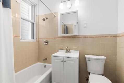 4 Concord Street Jersey City NJ 07306