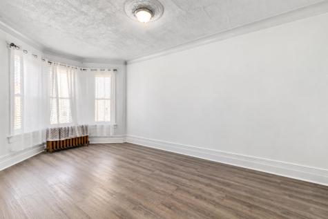 4 Concord Street Jersey City NJ 07306