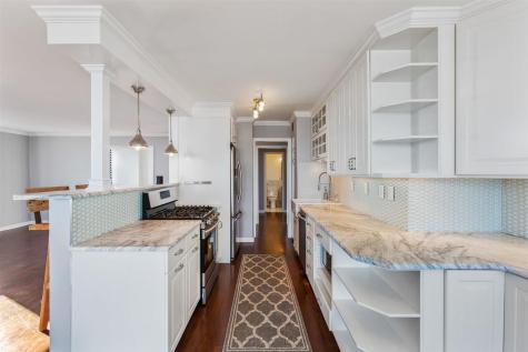 6040 Boulevard East West New York NJ 07093