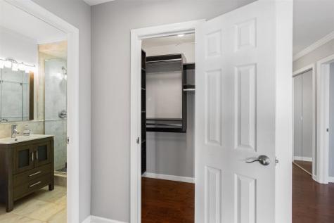 6040 Boulevard East West New York NJ 07093