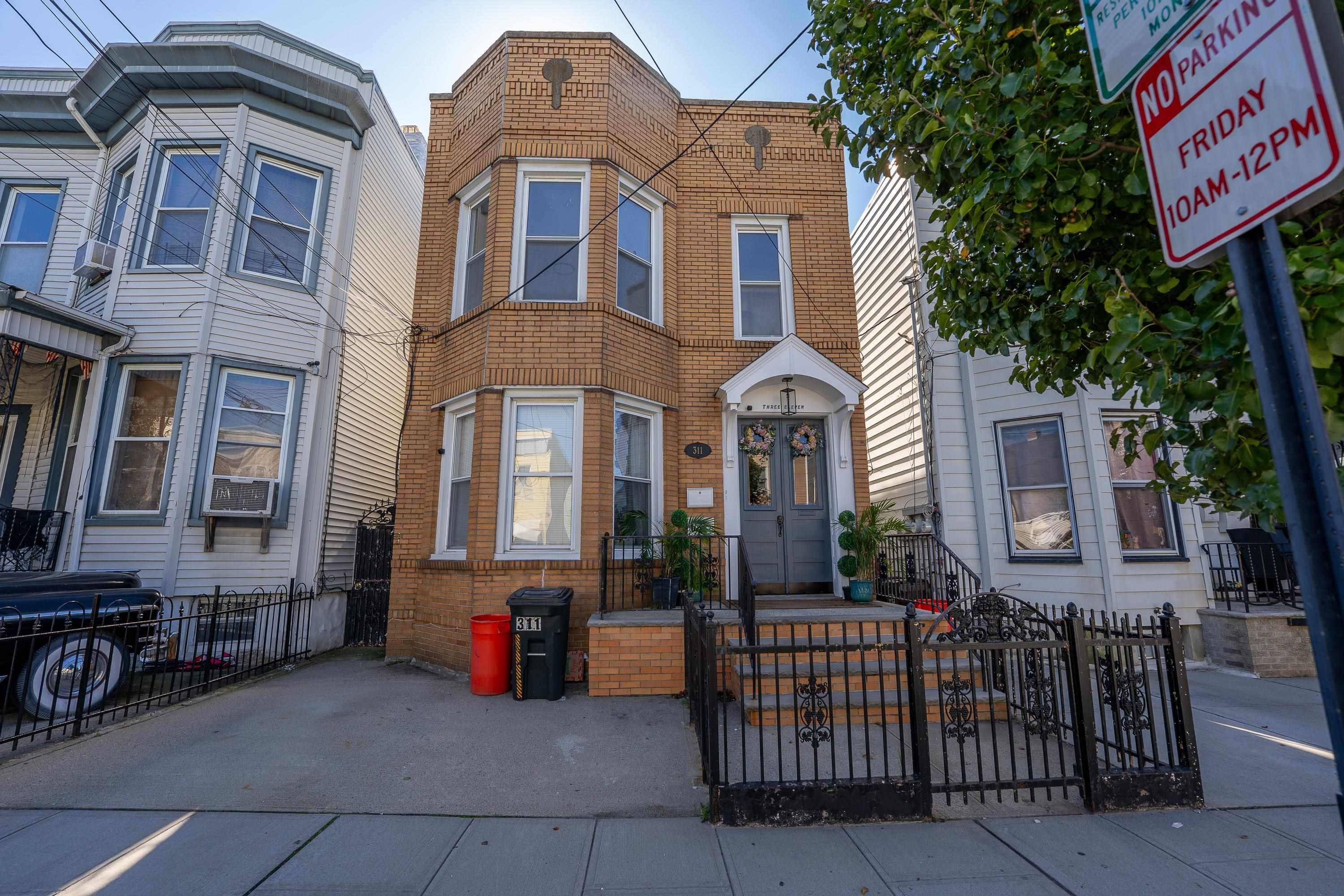 311 25th Street Union City NJ 07087