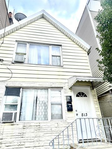 813 7th Street Union City NJ 07087
