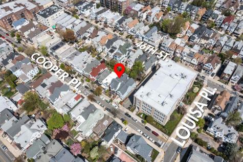 8 Cooper Place Weehawken NJ 07086