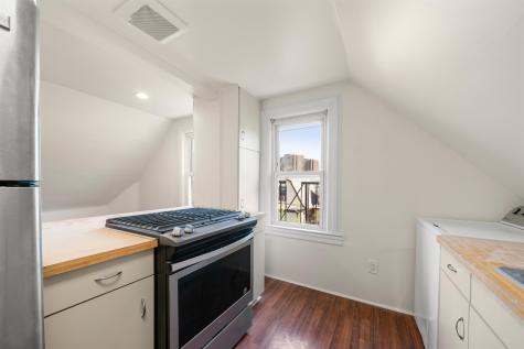 8 Cooper Place Weehawken NJ 07086
