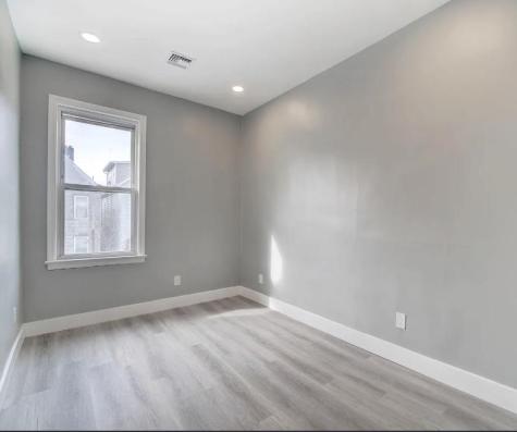 20 West 49th Street Bayonne NJ 07002