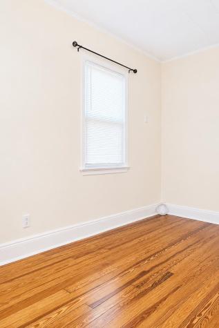40 Humphrey Avenue Bayonne NJ 07002