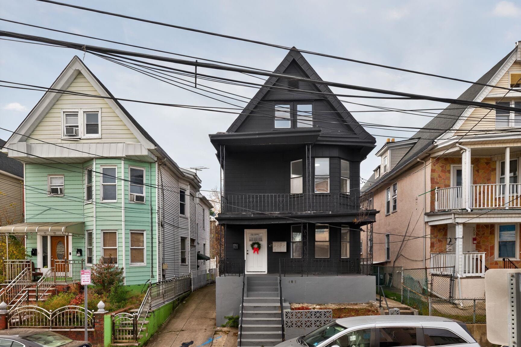 107 Brown Place Jersey City NJ 07305