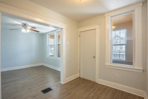 24 Edwards Court Bayonne NJ 07002
