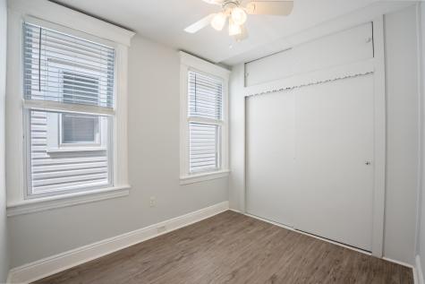 24 Edwards Court Bayonne NJ 07002