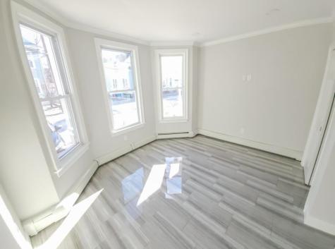 7409 2nd Avenue North Bergen NJ 07047