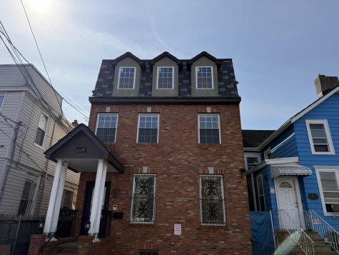 49 Belmont Avenue Jersey City NJ 07304-3004