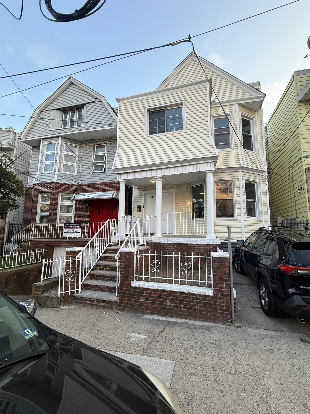 221 Wilkinson Avenue Jersey City NJ 07305