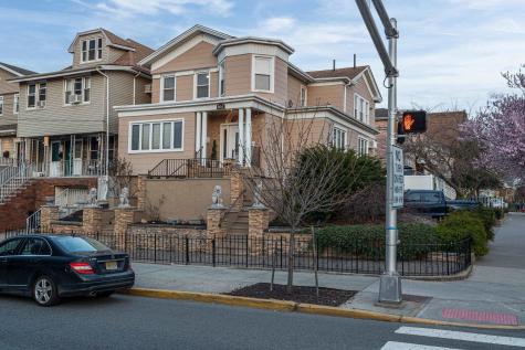 814 Kennedy Boulevard Bayonne NJ 07002