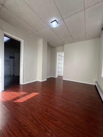 123 Collard Street Jersey City NJ 07306