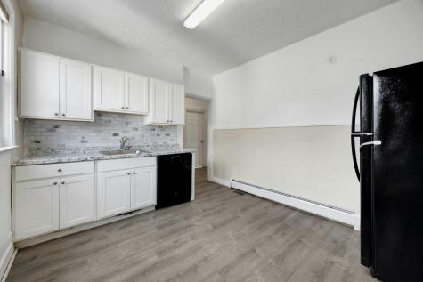 58 Floyd Avenue Bloomfield NJ 07003-5628