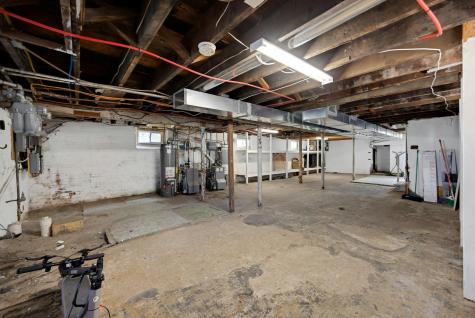 58 Floyd Avenue Bloomfield NJ 07003-5628
