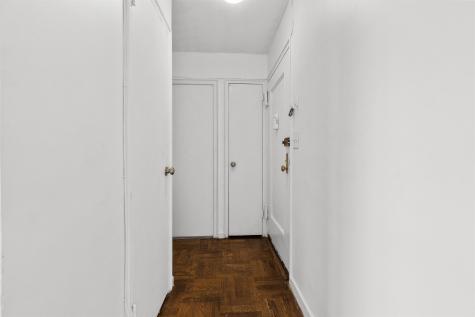 6515 Boulevard East West New York NJ 07093