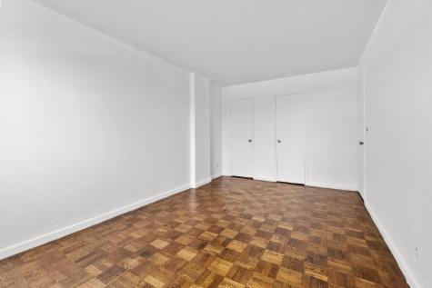 6515 Boulevard East West New York NJ 07093
