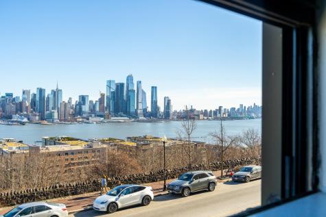 883 Boulevard East Weehawken NJ 07086
