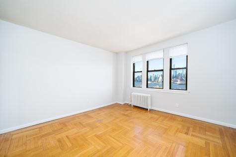 883 Boulevard East Weehawken NJ 07086
