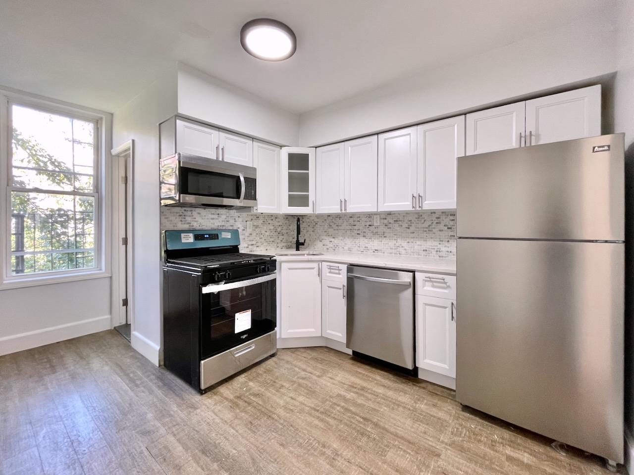 212 15th Street Jersey City NJ 07310