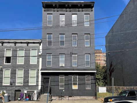 212 15th Street Jersey City NJ 07310