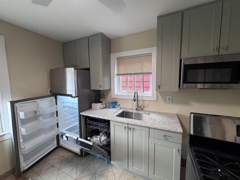 380 Park Avenue Fairview NJ 07022