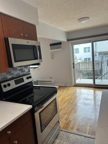 148 Undercliff Avenue Edgewater NJ 07020