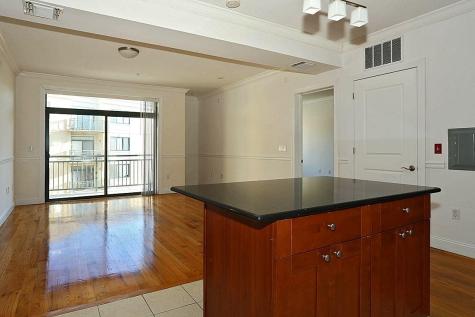 85 Maple Street Weehawken NJ 07086