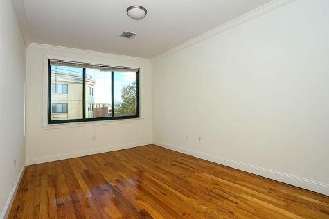 85 Maple Street Weehawken NJ 07086