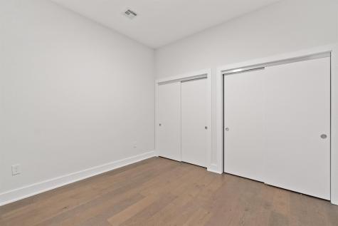 260 Avenue E Bayonne NJ 07002