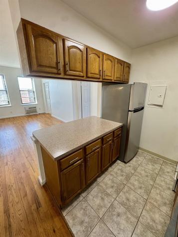 43 Van Wagenen Avenue Jersey City NJ 07306
