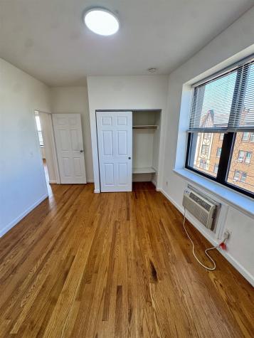 43 Van Wagenen Avenue Jersey City NJ 07306