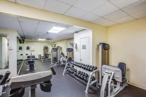 6040 Boulevard East West New York NJ 07093