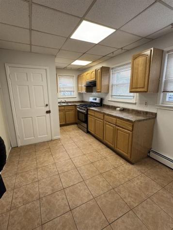 596 Adams Avenue Elizabeth NJ 07201