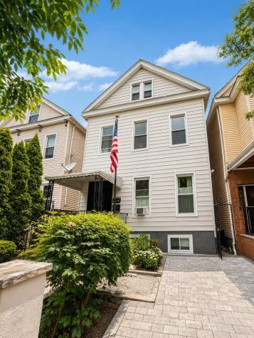 206 Dodd Street Weehawken NJ 07086