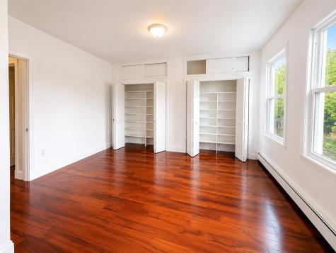 206 Dodd Street Weehawken NJ 07086