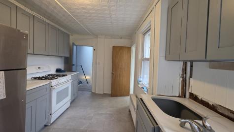 204 3rd Street Jersey City NJ 07302