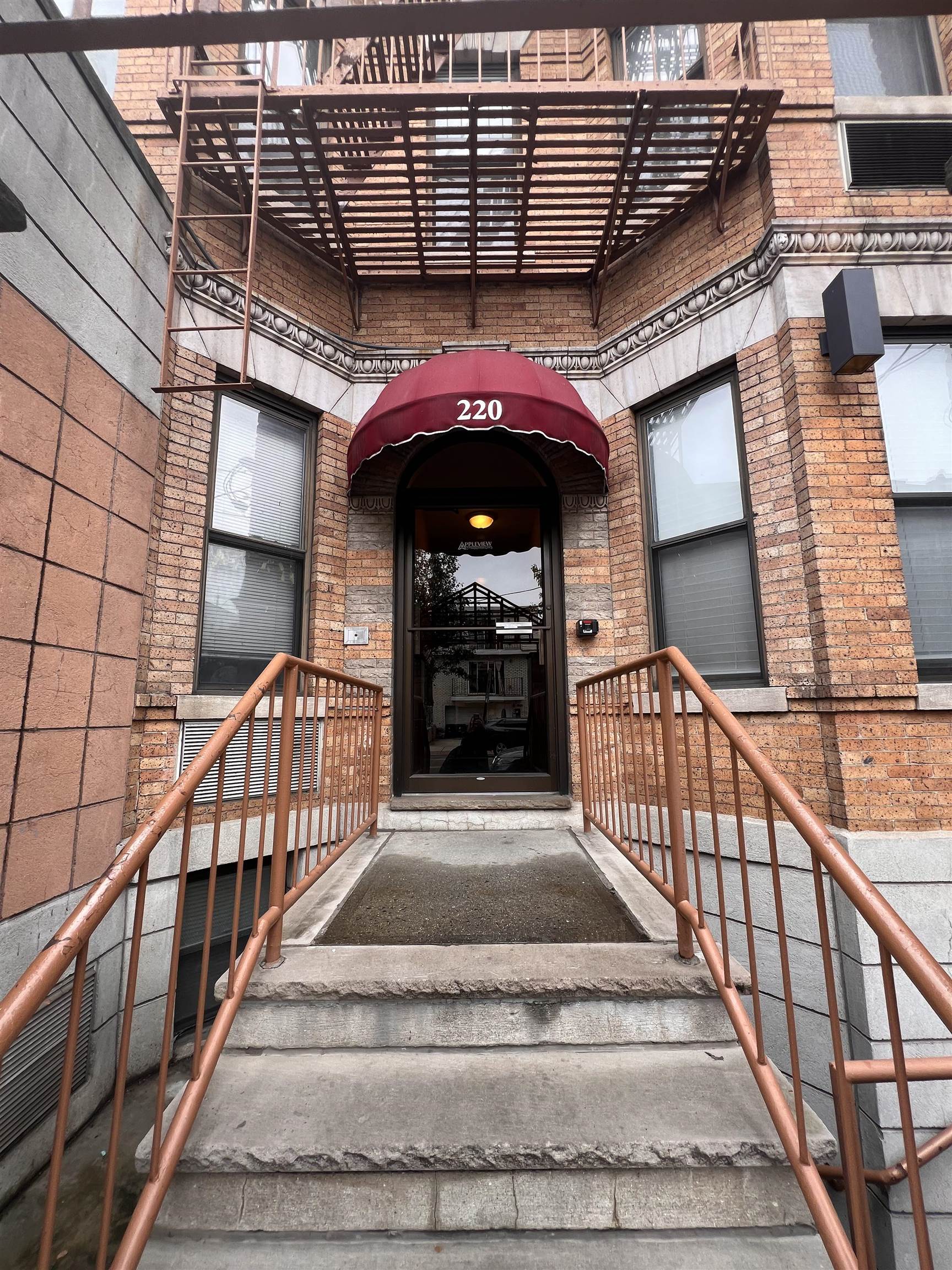 222-224 48th Street Union City NJ 07087