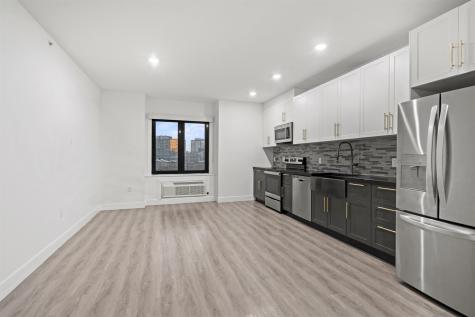 211 Baldwin Avenue Jersey City NJ 07306