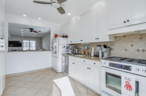 12 Obrien Court Bayonne NJ 07002