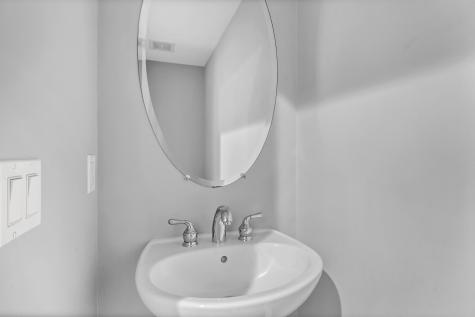 40 Lydia Drive Guttenberg NJ 07093