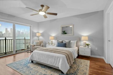 40 Lydia Drive Guttenberg NJ 07093