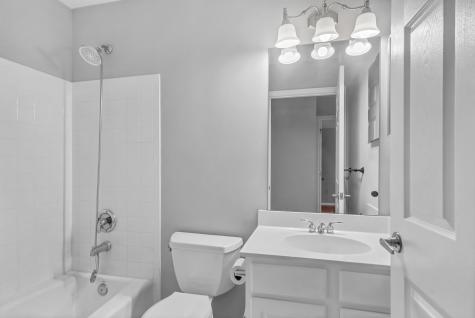 40 Lydia Drive Guttenberg NJ 07093