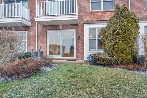 40 Lydia Drive Guttenberg NJ 07093