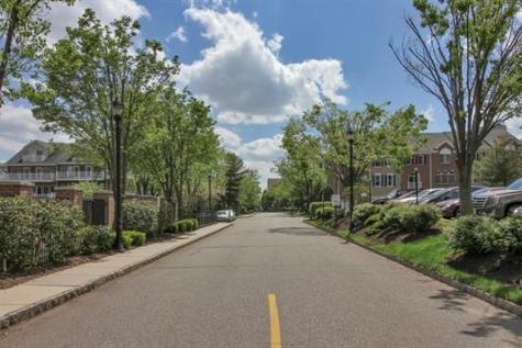 40 Lydia Drive Guttenberg NJ 07093